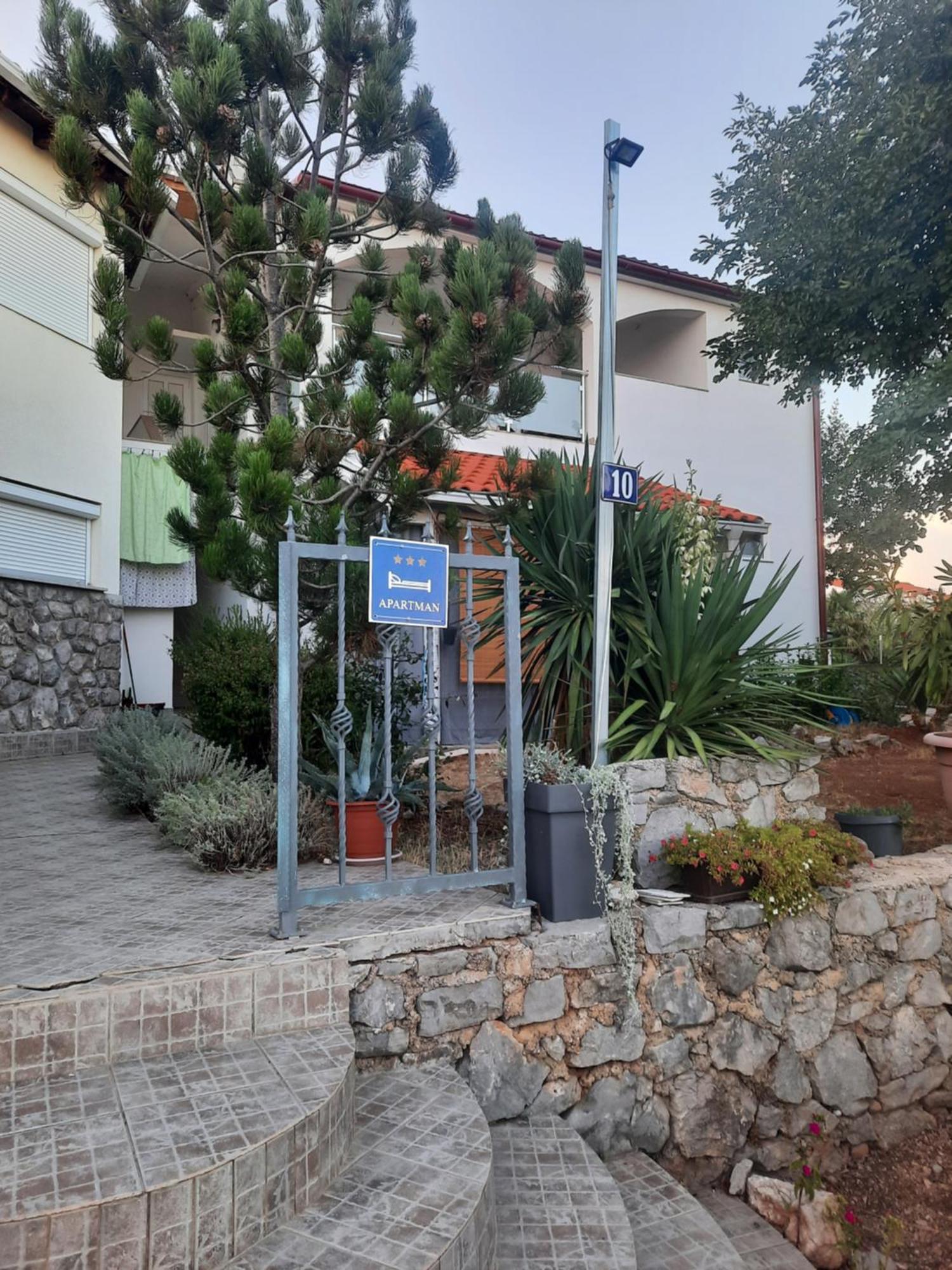 Apartmani Darko Kornić Exterior foto