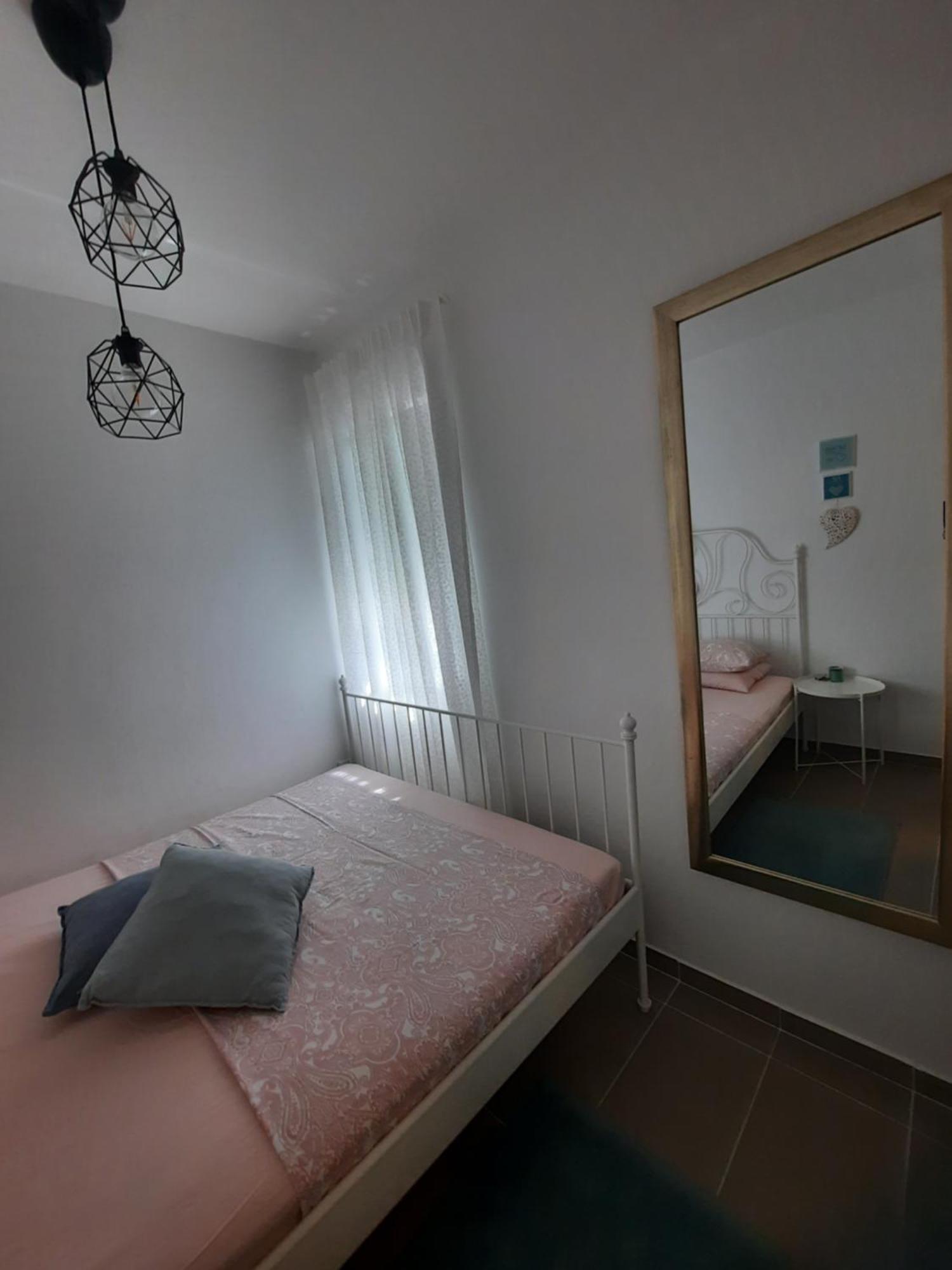 Apartmani Darko Kornić Exterior foto
